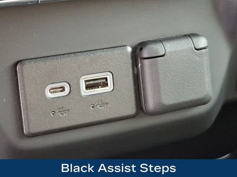 Used 2023 GMC Sierra 1500 Pro w/ X31 Off-Road Package image 29