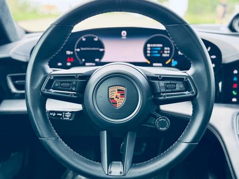 Used 2020 Porsche Taycan Turbo S AWD/4WD image 18
