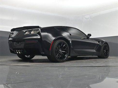 Used 2015 Chevrolet Corvette Z06 w/ 2LZ Preferred Equipment Group image 47