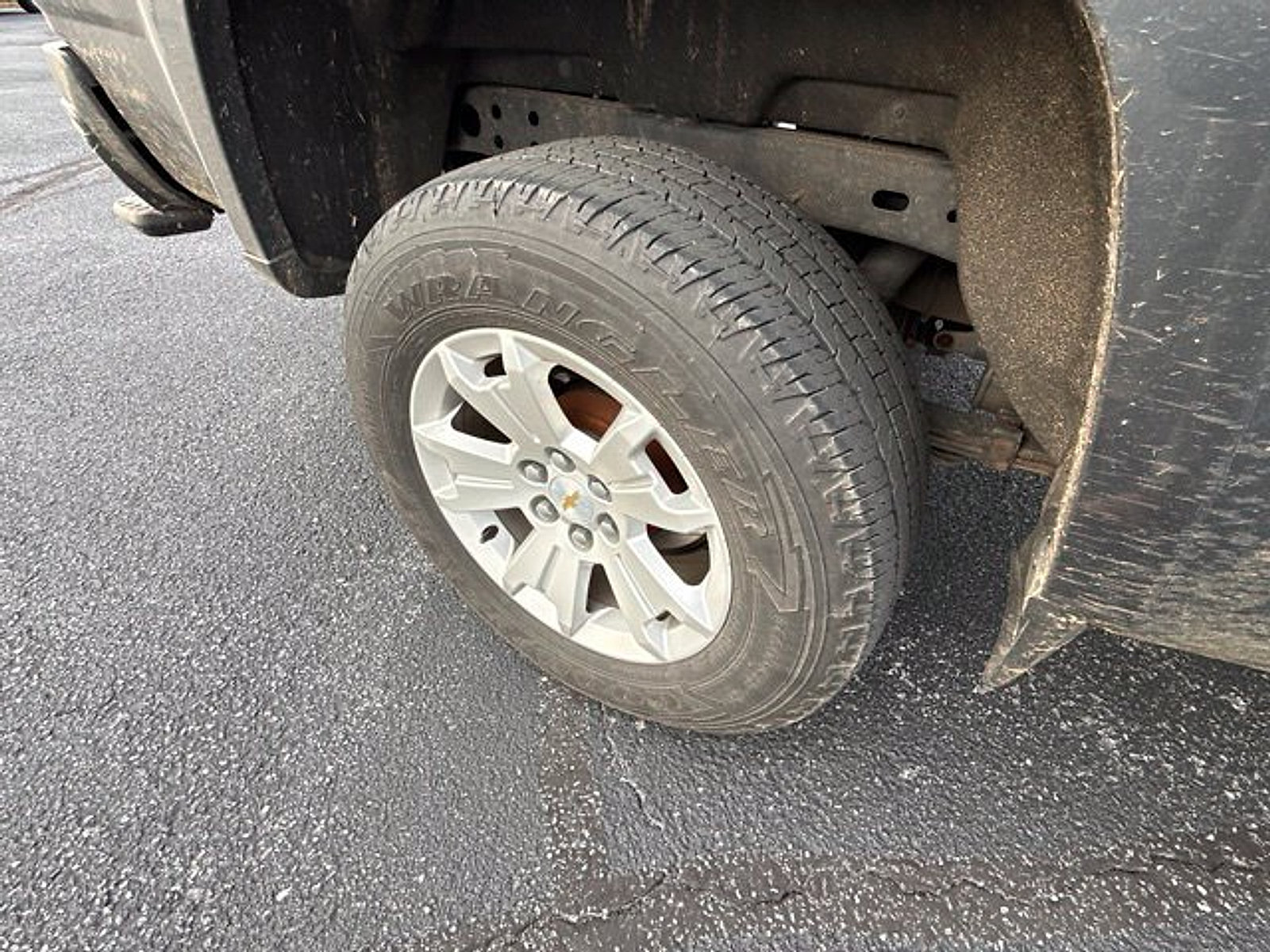 Used 2016 Chevrolet Colorado LT AWD/4WD image 22