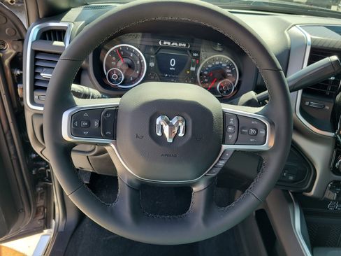 New 2026 RAM 2500 Big Horn AWD/4WD image 19