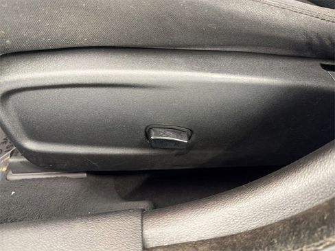 Used 2014 Dodge Charger SE w/ Sport Appearance Group image 20