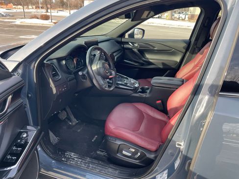 Used 2023 MAZDA CX-9 Carbon Edition image 9