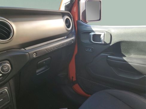 Certified 2019 Jeep Wrangler Unlimited Rubicon image 24