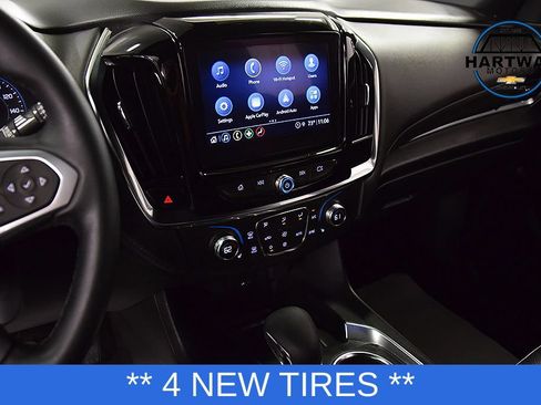 Used 2023 Chevrolet Traverse LT AWD/4WD image 21