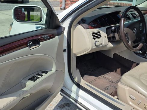 Used 2009 Buick Lucerne CXL w/ Driver Confidence Package FWD image 10