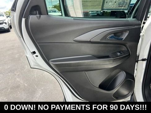 Used 2023 Chevrolet TrailBlazer LS w/ LPO, Blackout Package FWD image 13