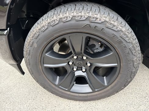 Used 2024 RAM 1500 Lone Star AWD/4WD image 11