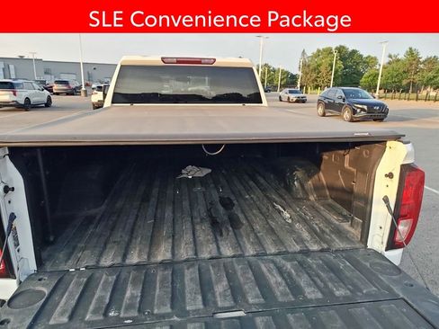 Used 2022 GMC Sierra 2500 SLE w/ SLE Convenience Package AWD/4WD image 5