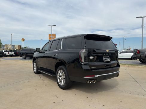 Used 2025 Chevrolet Tahoe Premier image 3