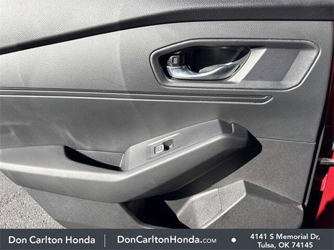 Used 2025 Honda Accord Sport image 11