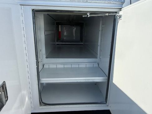 Used 1999 Ford F450 XL image 15