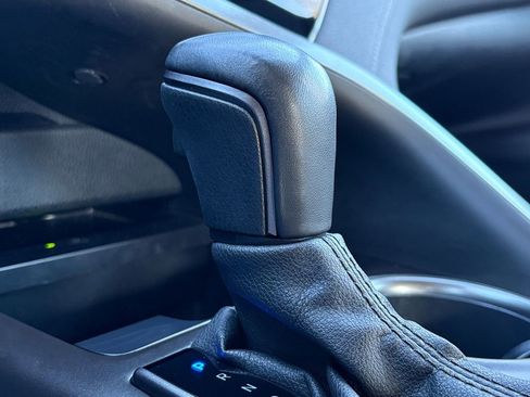 Used 2022 Toyota Camry XSE image 27