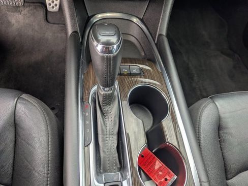 Used 2016 Chevrolet Malibu Premier w/ Driver Confidence Package II image 13