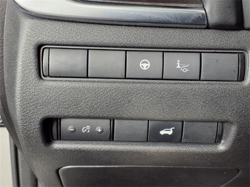 Used 2023 Nissan Rogue Platinum w/ Platinum Premium Package image 28