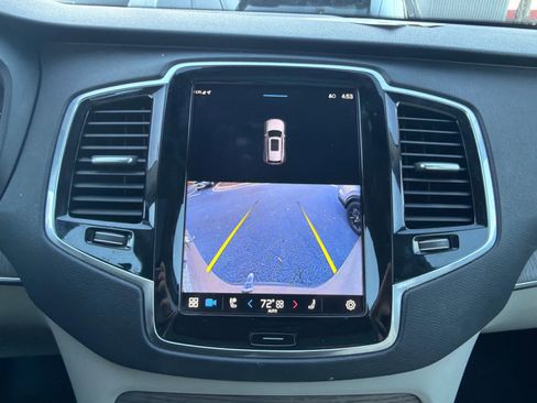 Certified 2023 Volvo XC90 B6 Plus image 29