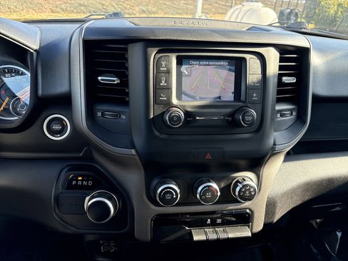Used 2019 RAM 1500 Tradesman image 29