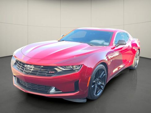 Used 2023 Chevrolet Camaro LT w/ RS Package RWD image 4