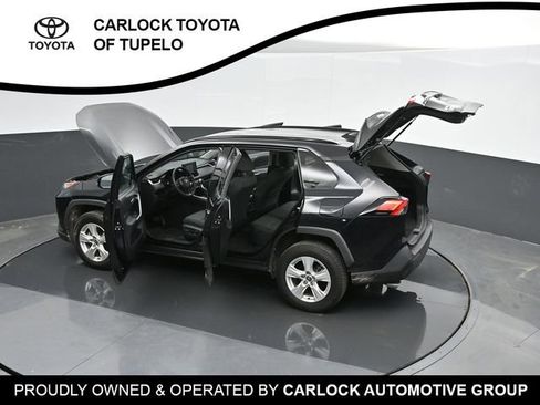 Used 2021 Toyota RAV4 XLE FWD image 50