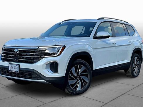 New 2026 Volkswagen Atlas SE image 1