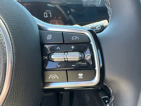 New 2025 Kia Sorento EX w/ Panoramic Sunroof Package image 25