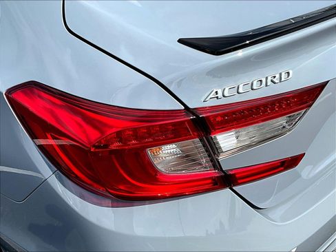 Used 2022 Honda Accord Sport image 23