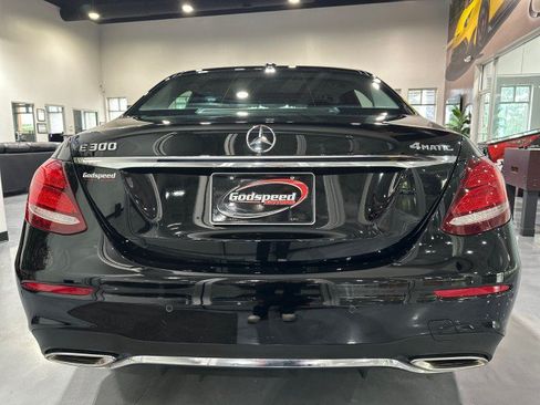 Used 2018 Mercedes-Benz E 300 4MATIC image 33