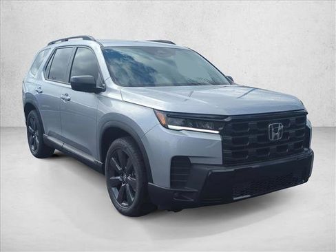 New 2026 Honda Pilot Sport image 7