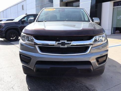 Used 2018 Chevrolet Colorado LT w/ Safety Package image 2