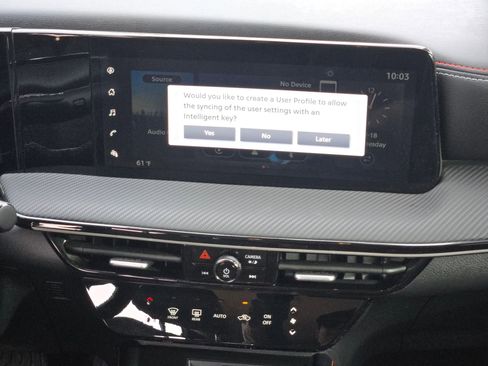 Certified 2025 Nissan Kicks SR image 16