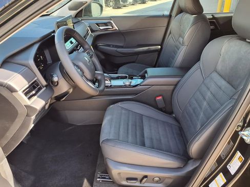 Used 2026 Mitsubishi Outlander SE AWD/4WD image 13
