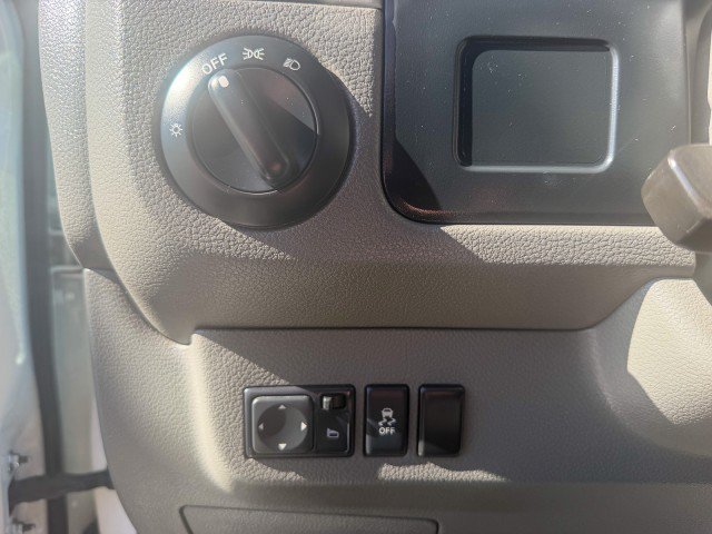 Used 2021 Nissan NV 2500 S RWD image 13