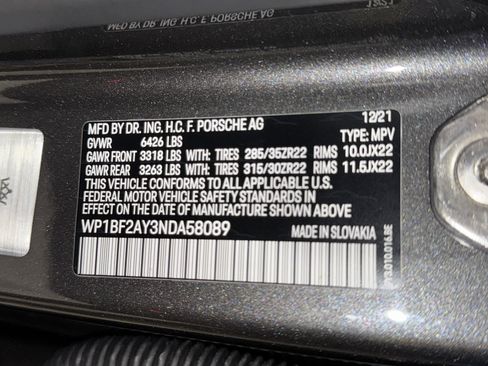 Used 2022 Porsche Cayenne Turbo AWD/4WD image 39