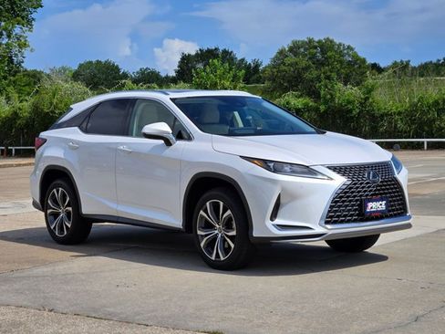 Used 2021 Lexus RX 350 FWD w/ Premium Package image 3