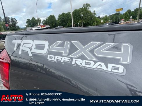 Used 2019 Toyota Tacoma TRD Off-Road AWD/4WD image 30