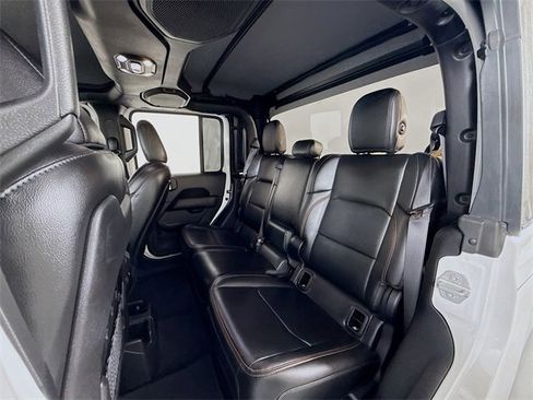 Used 2022 Jeep Gladiator Mojave w/ Trailer Tow Package image 8