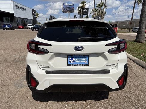 Used 2024 Subaru Crosstrek 2.0i Premium image 6