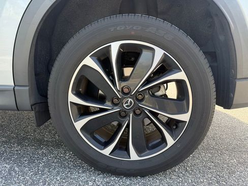 Used 2023 MAZDA CX-5 AWD 2.5 S w/ Premium Package image 14