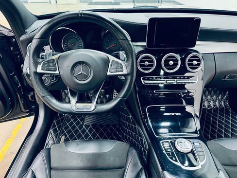 Used 2018 Mercedes-Benz C 63 AMG Sedan image 40