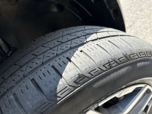 Certified 2023 Hyundai Santa Fe Limited AWD/4WD image 18
