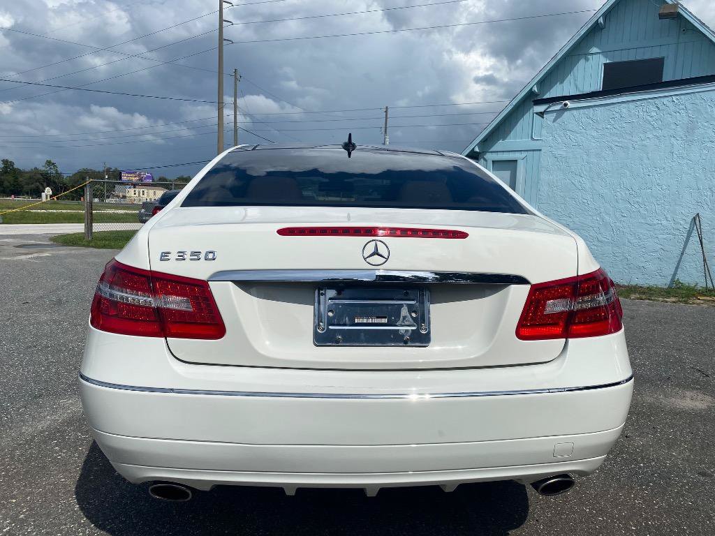 Used 2010 Mercedes-Benz E 350 Coupe image 9