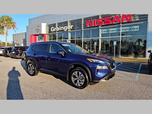 Used 2023 Nissan Rogue SV image 17