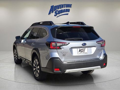 Certified 2023 Subaru Outback Limited image 5