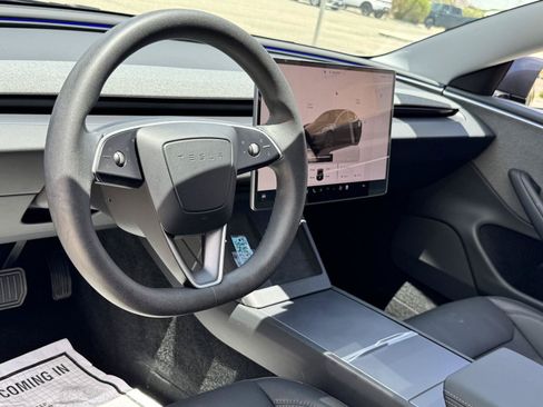 Used 2025 Tesla Model 3 Long Range RWD image 20