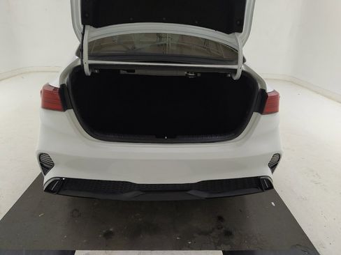 Used 2022 Kia Forte GT-Line w/ GT-Line Premium Package FWD image 29