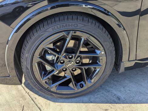 New 2025 Kia K4 GT-Line Turbo image 34