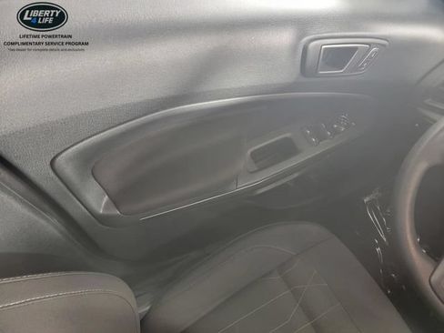 Used 2021 Ford EcoSport SE FWD image 32