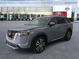 New 2025 Nissan Pathfinder Platinum w/ Cargo Package video 1