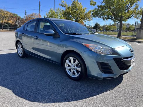 Used 2010 MAZDA MAZDA3 i Touring image 4