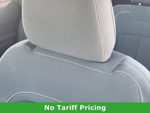 Used 2021 Jeep Grand Cherokee L Laredo w/ Luxury Tech Group I image 13